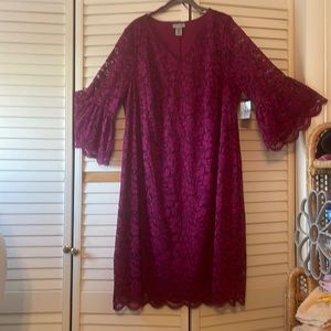 NWT Dark Fuschia/Purple Lace dress